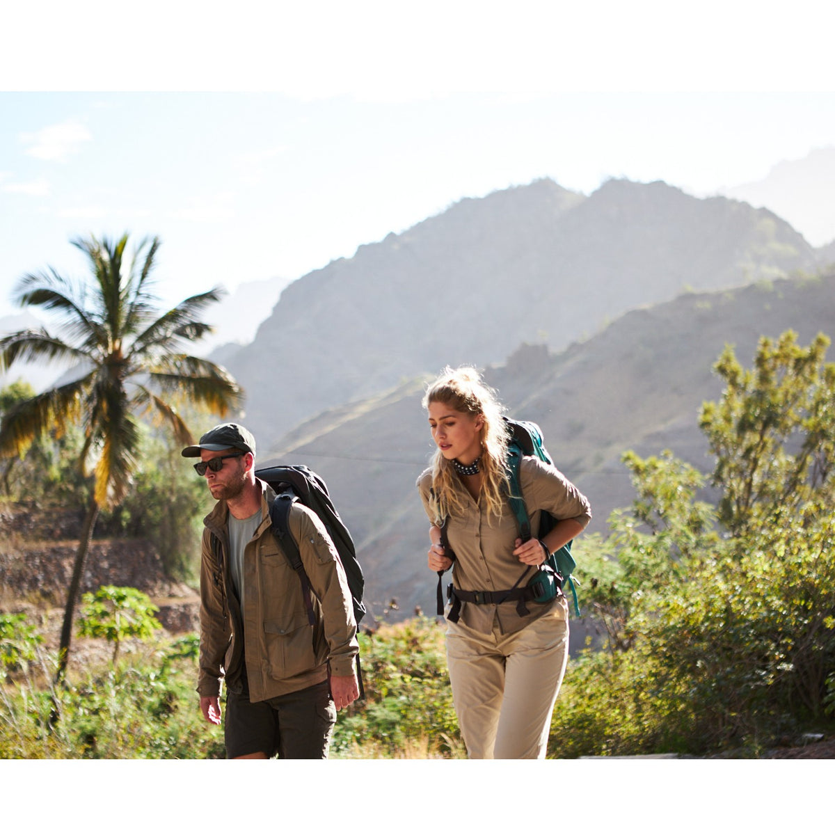 Crahoppers NosiLife Adventure Jacke für Herren produziert mit recycelten Materialien