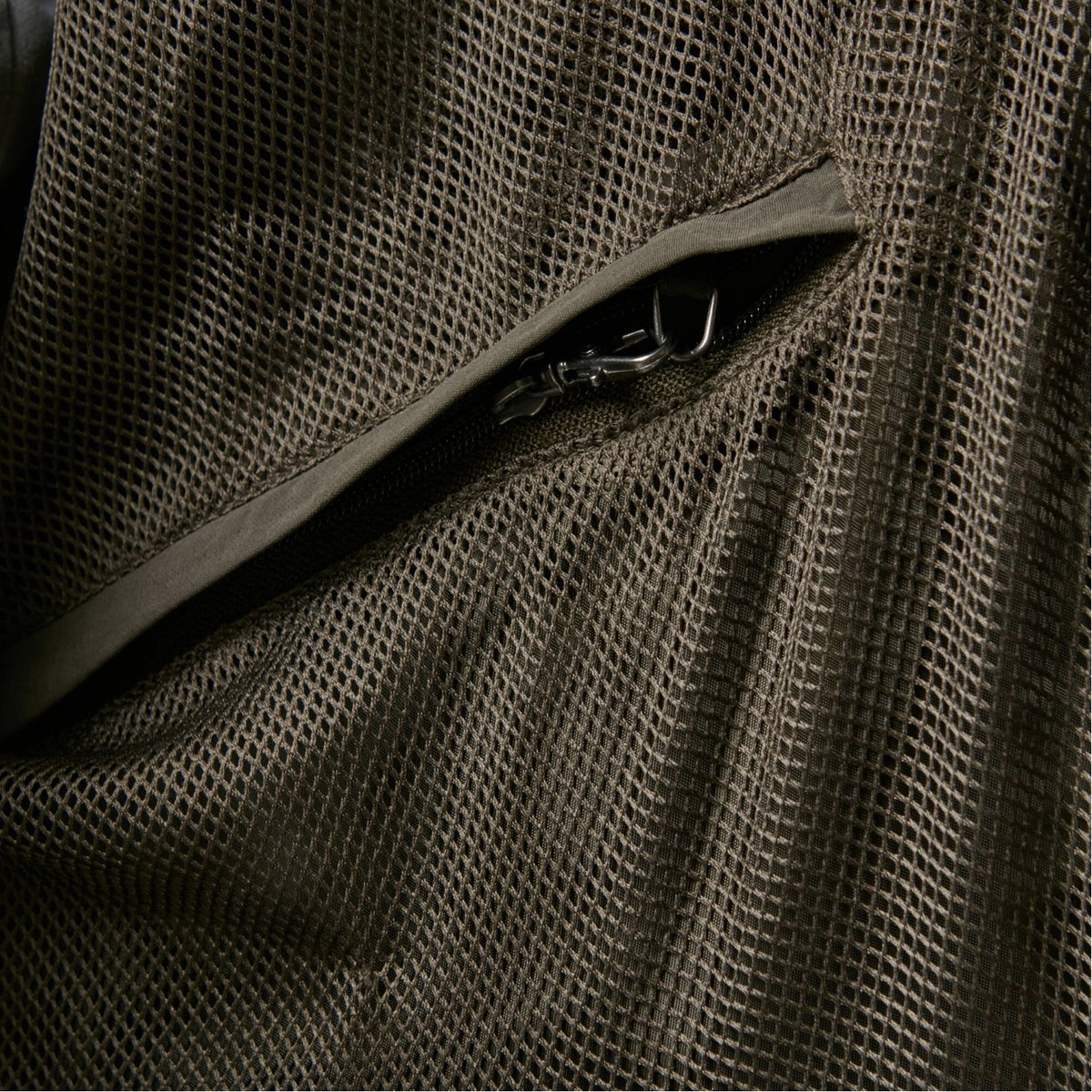 Crahoppers NosiLife Adventure Jacke für Herren produziert mit recycelten Materialien