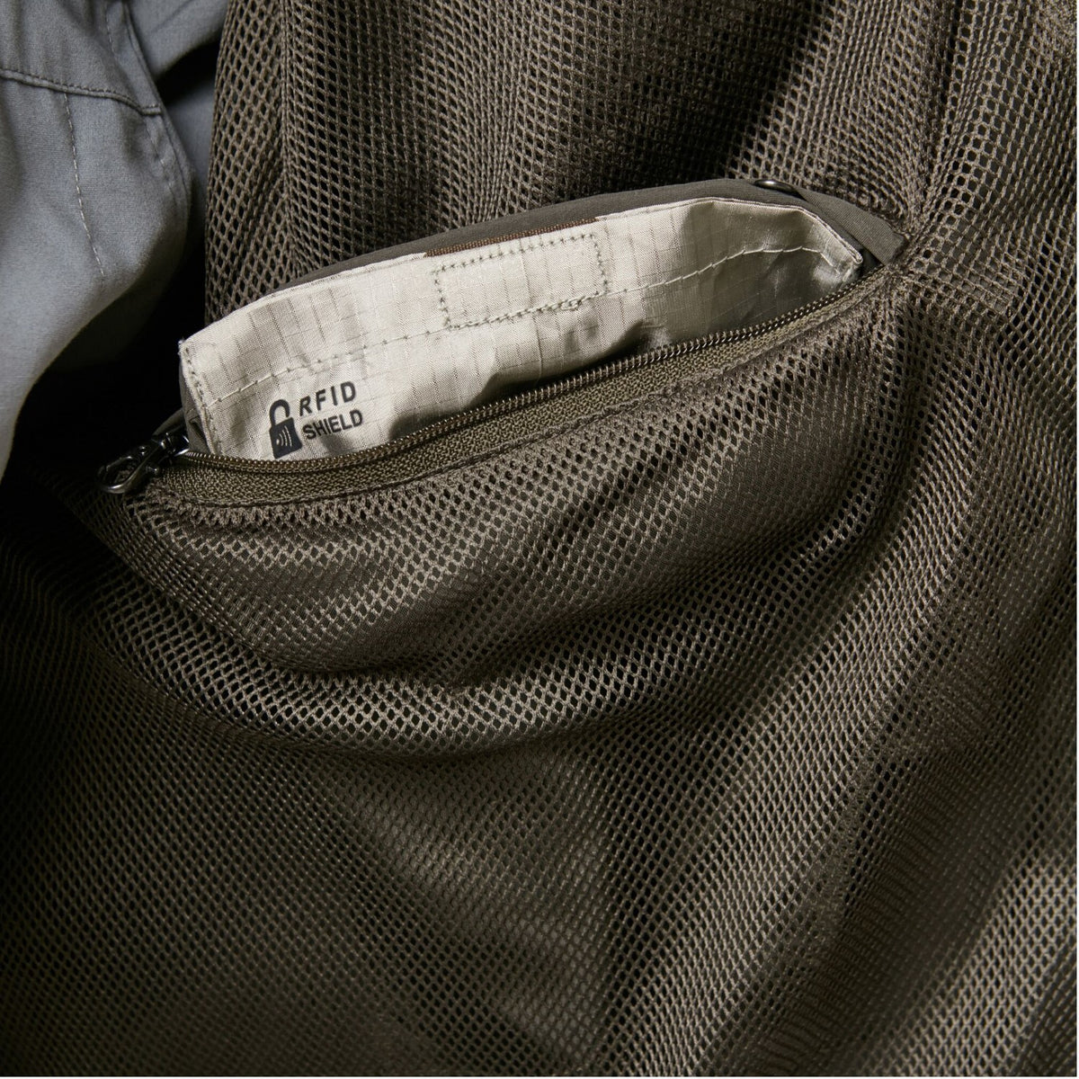 Crahoppers NosiLife Adventure Jacke für Herren produziert mit recycelten Materialien