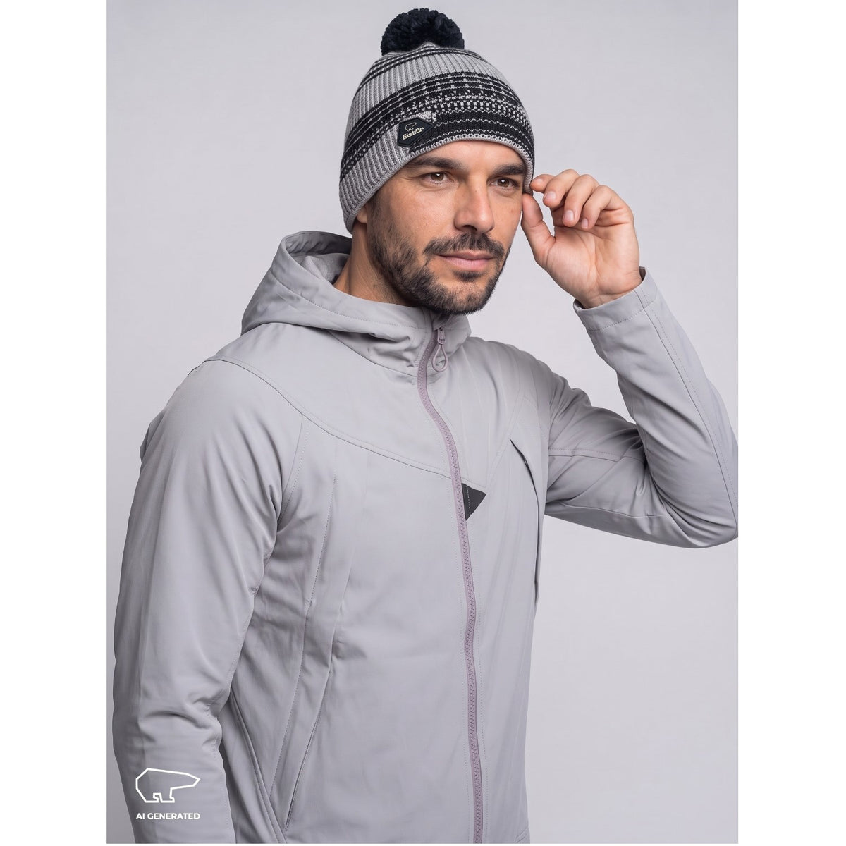 Eisbär Nona Oversize Pompon Mütze