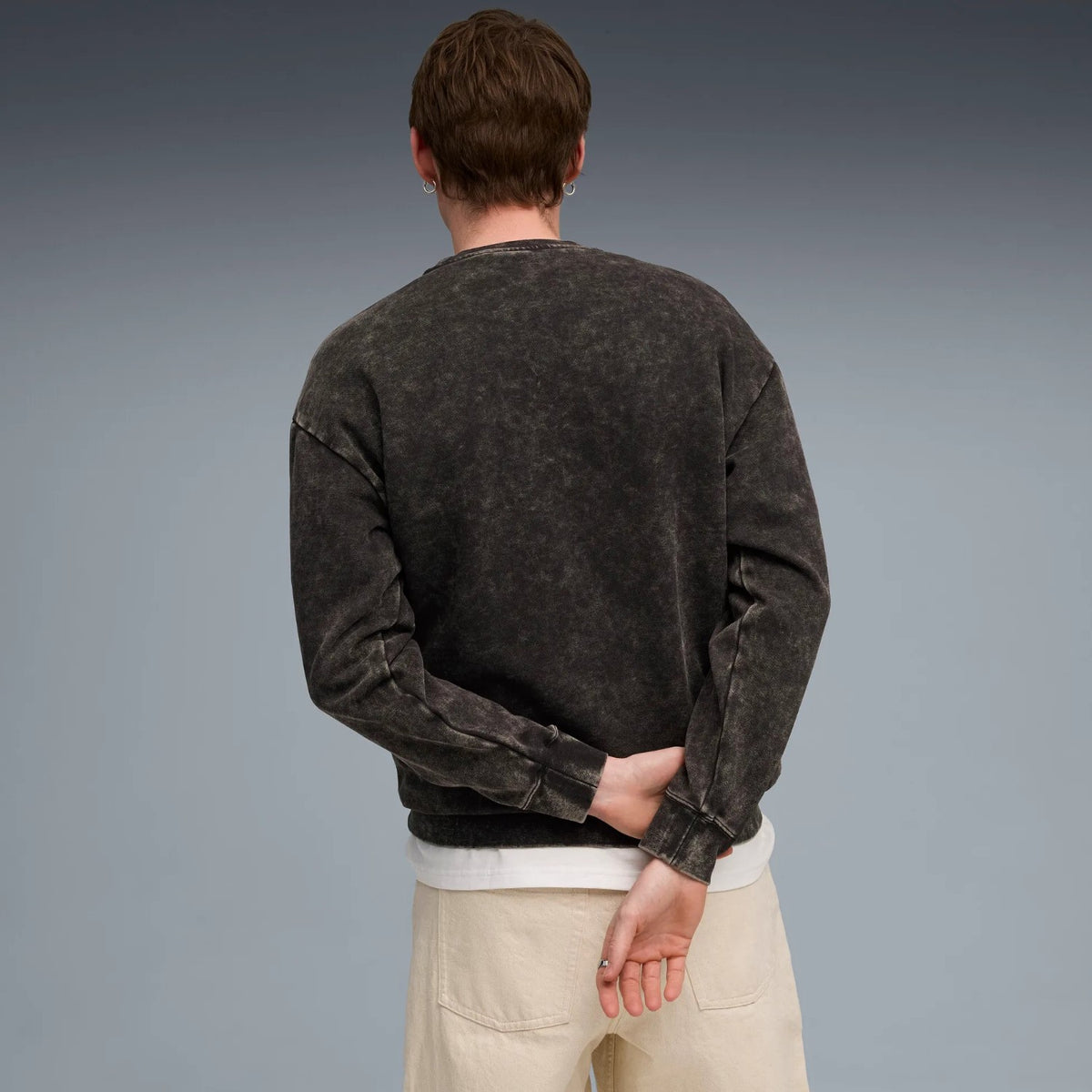 PUMA Essentials Elevated Relaxed Wash Fleece Crew Sweatshirt Herren