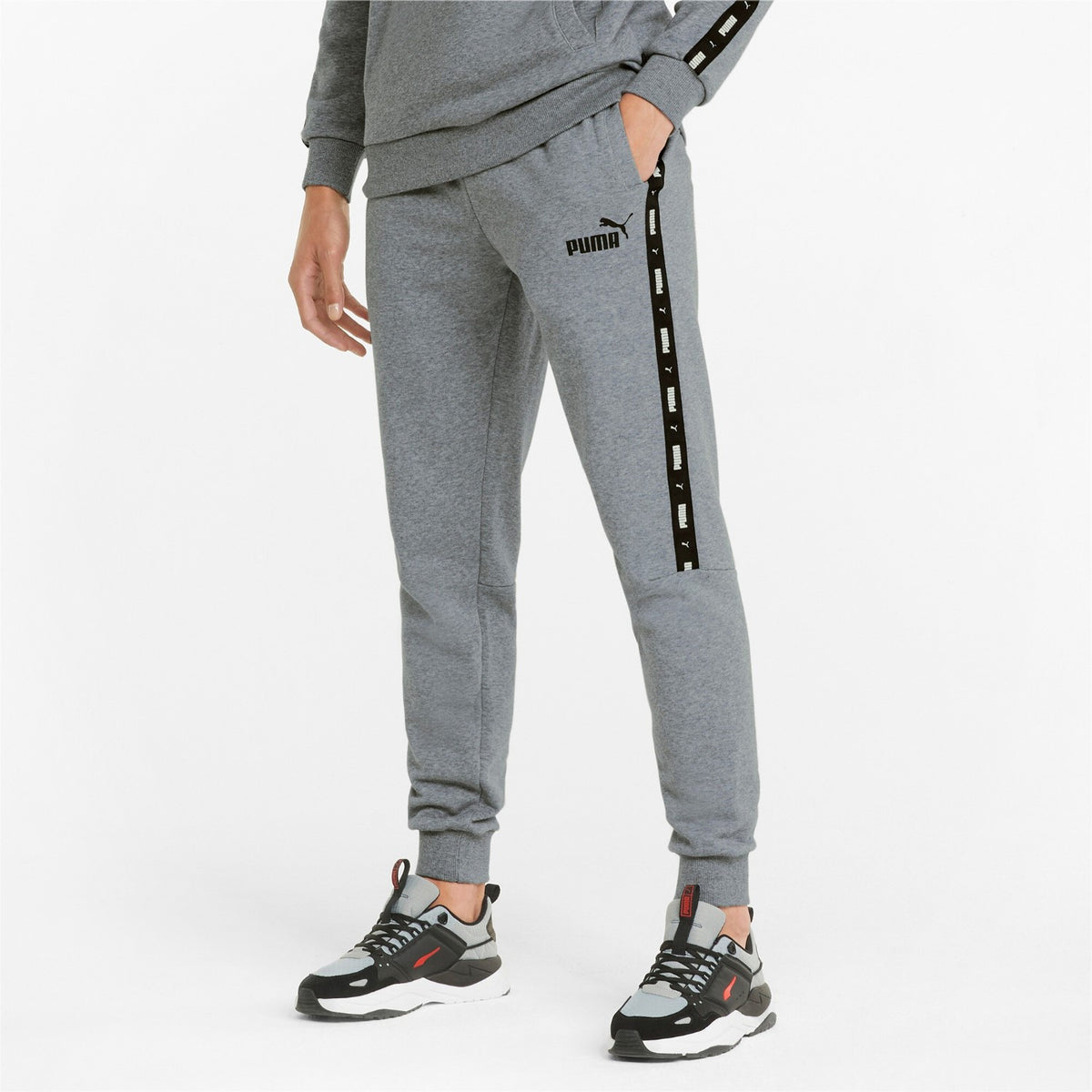 Puma ESS+ Tape Jogginghose Herren