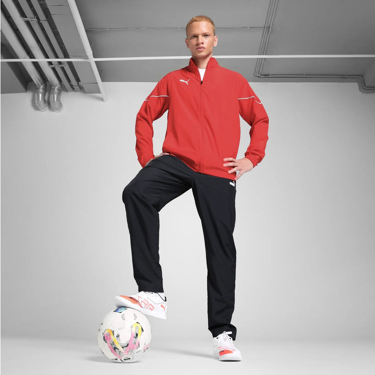 Puma Fußball Trainingsanzug für Herren sehr leicht und dünn