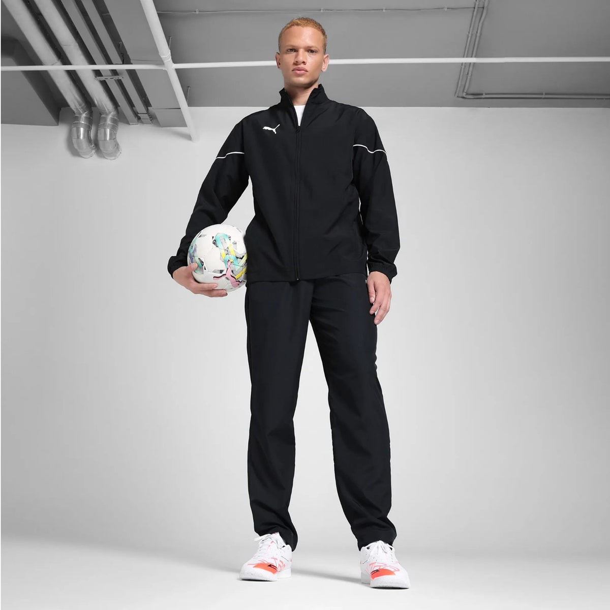Puma Fußball Trainingsanzug für Herren sehr leicht und dünn
