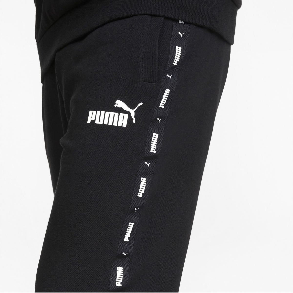 Puma ESS+ Tape Jogginghose Herren