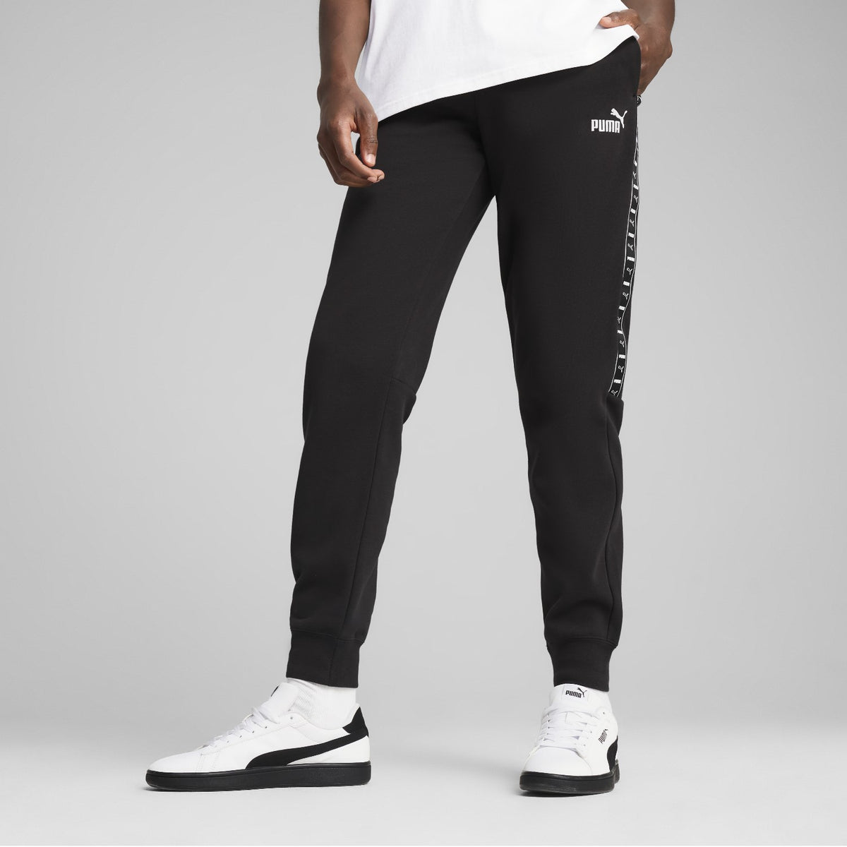 Puma ESS Tape Jogginghose Herren Sweatpants