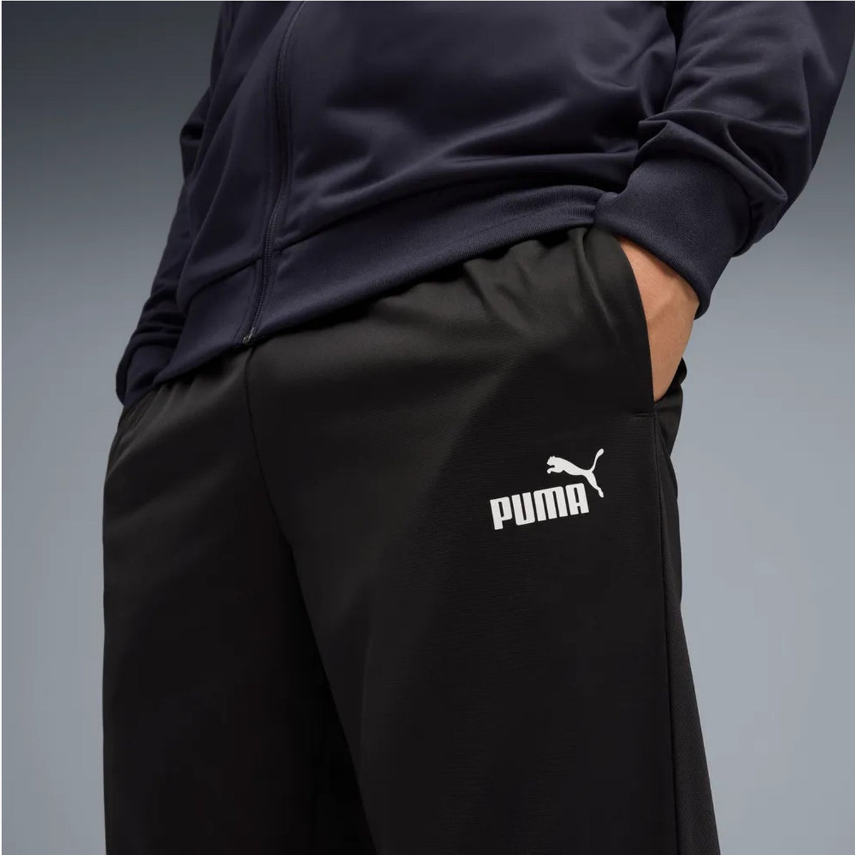 Puma Herren Trainingsanzug ESS NO.1 LOGO Poly Knitted Suit