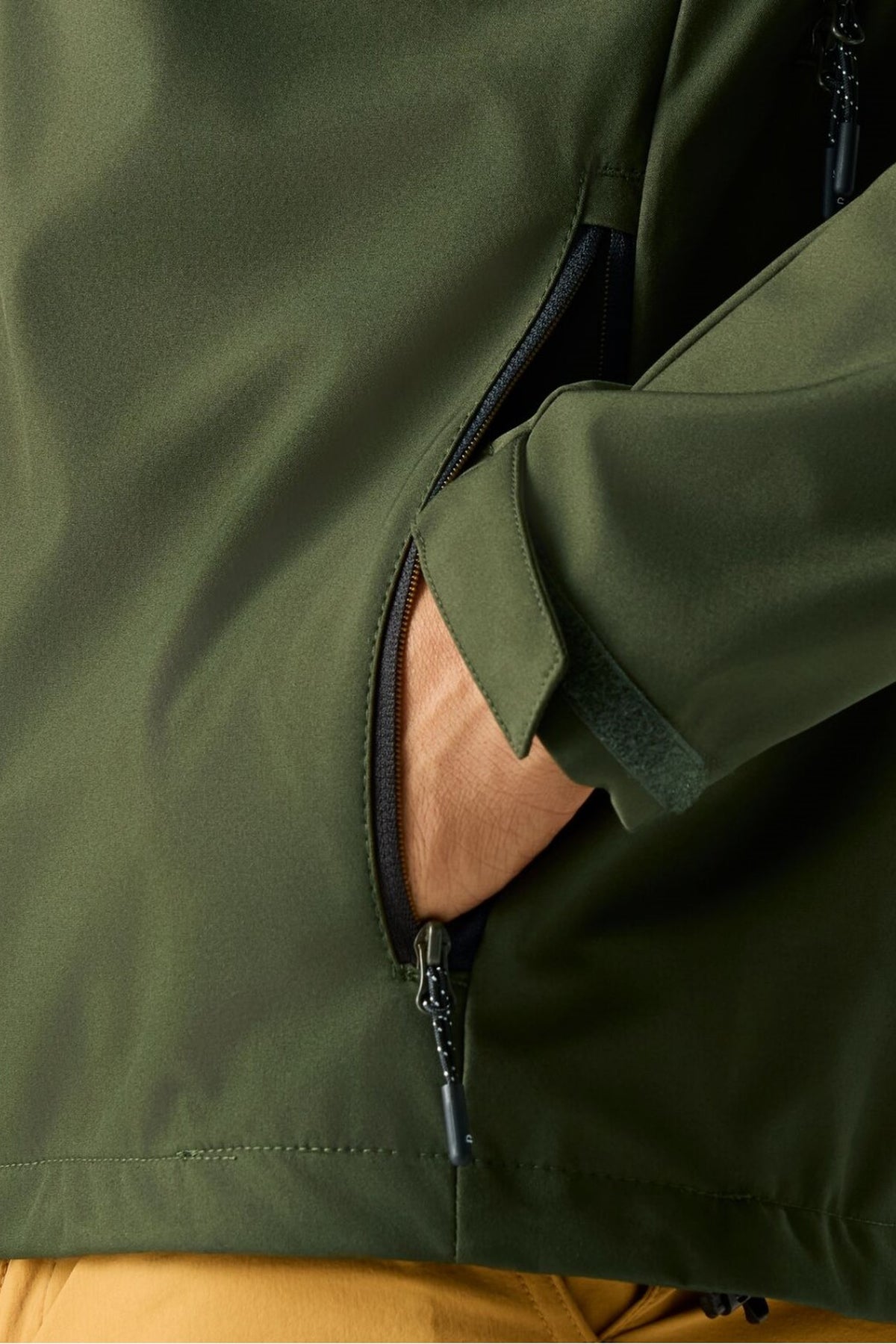 Regatta Arana Softshelljacke mit abnehmbarer Kapuze für Herren