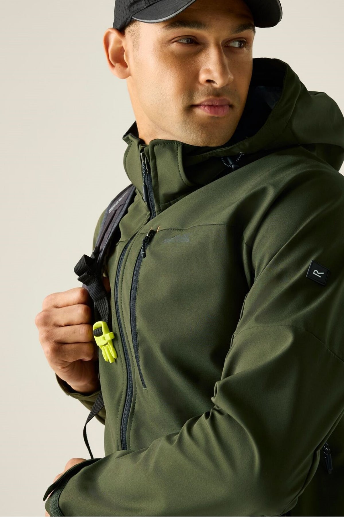 Regatta Arana Softshelljacke mit abnehmbarer Kapuze für Herren