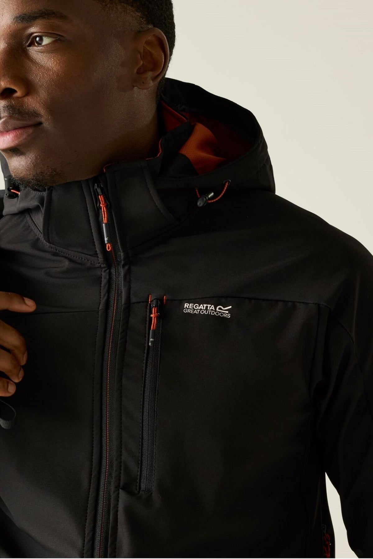 Regatta Arana Softshelljacke mit abnehmbarer Kapuze für Herren