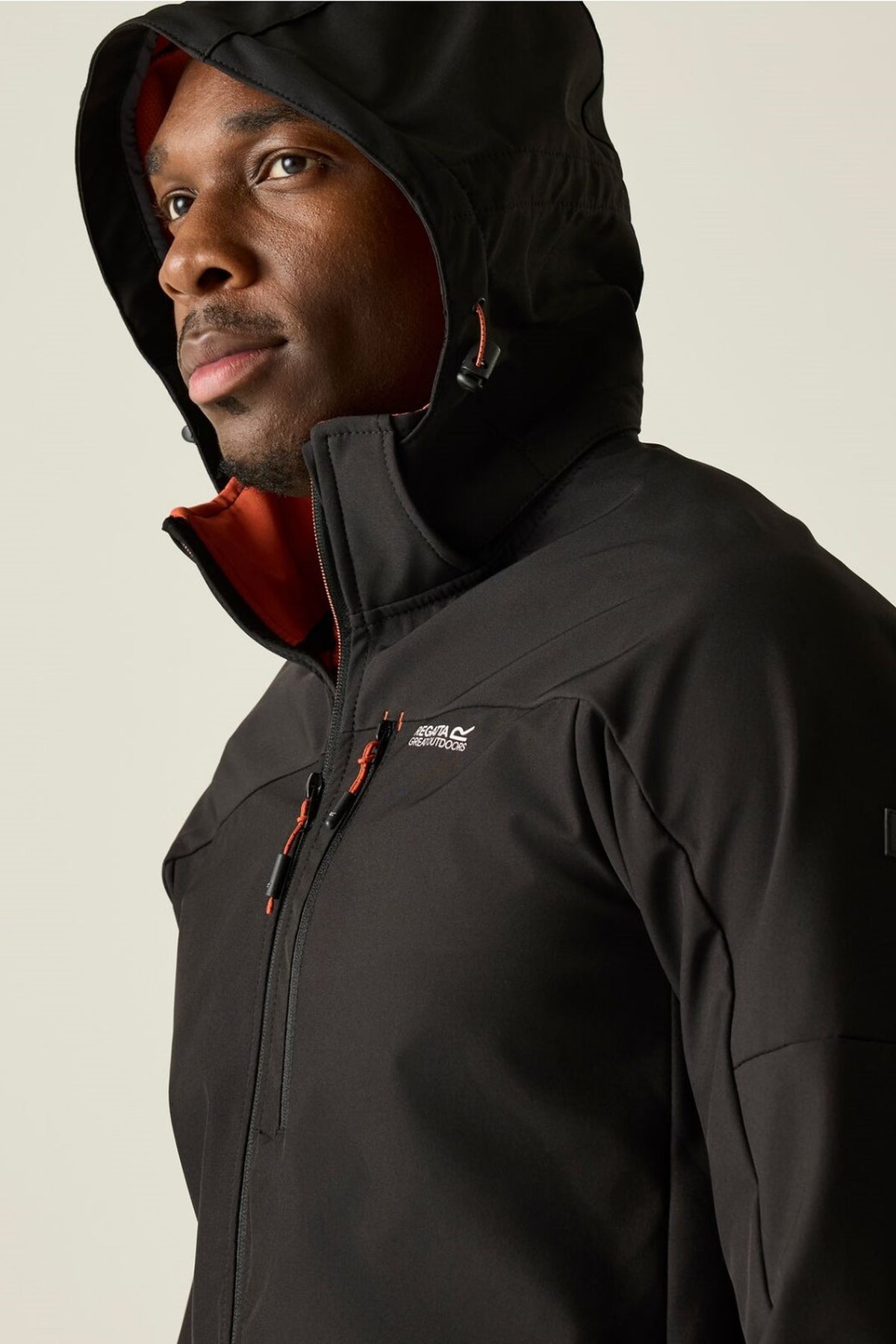 Regatta Arana Softshelljacke mit abnehmbarer Kapuze für Herren