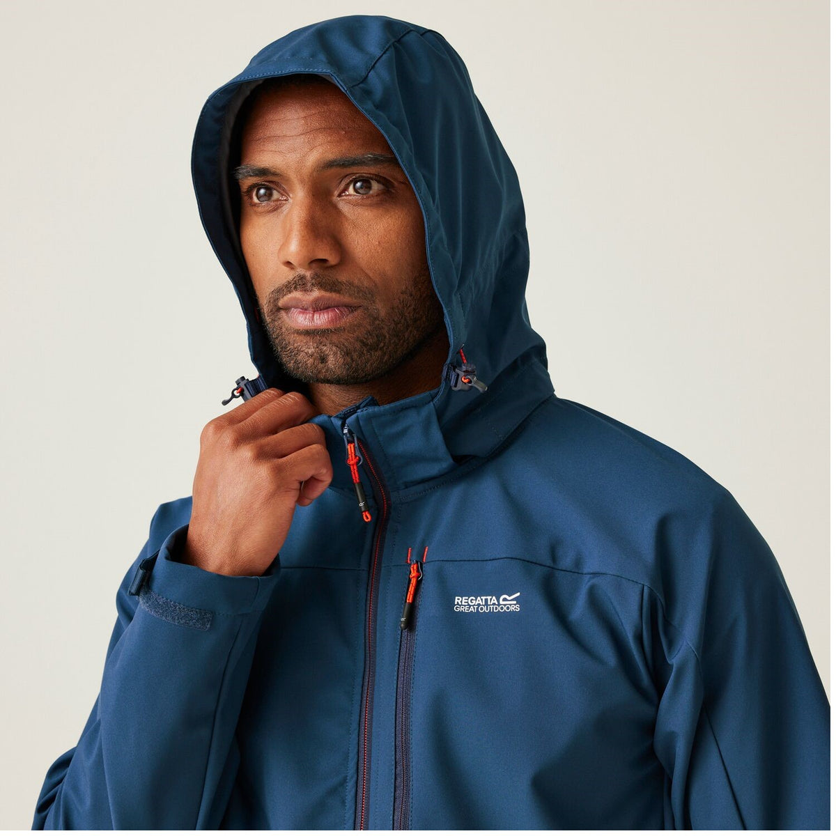 Regatta Arana Softshelljacke mit abnehmbarer Kapuze für Herren