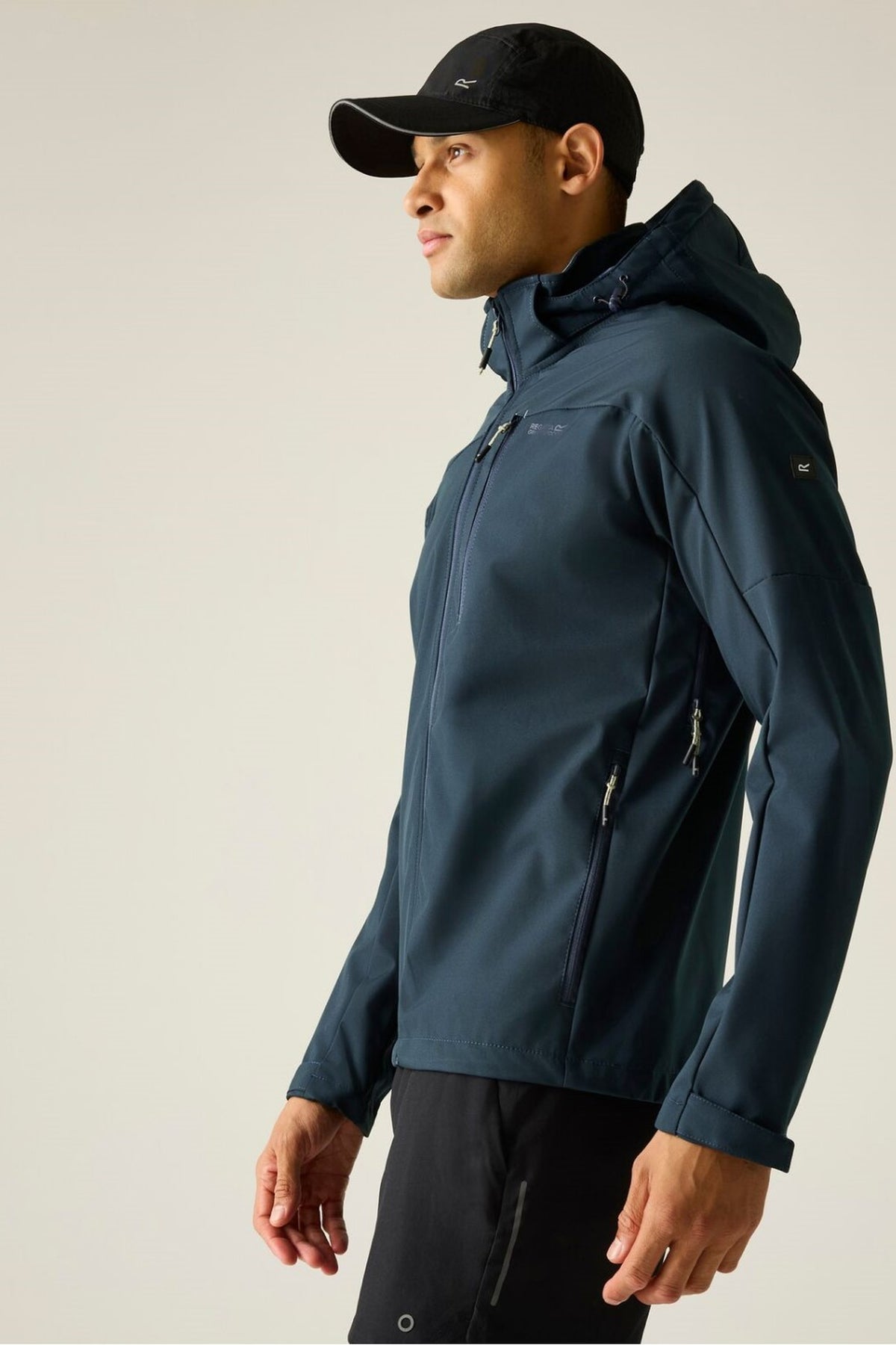 Regatta Arana Softshelljacke mit abnehmbarer Kapuze für Herren