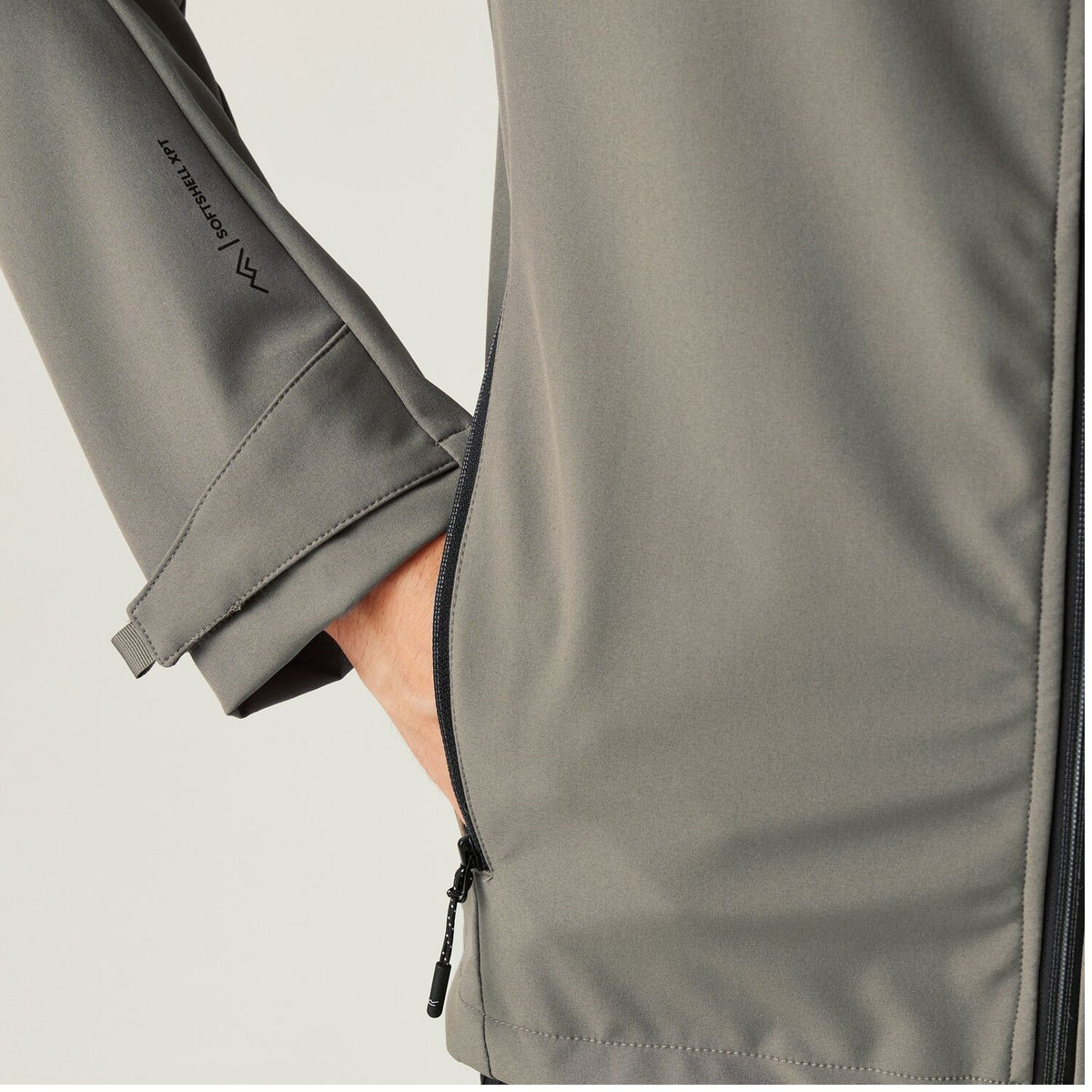 Regatta Arana Softshelljacke mit abnehmbarer Kapuze für Herren