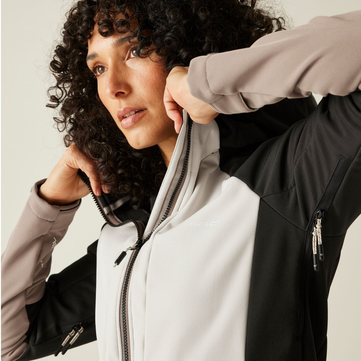 Regatta Softshelljacke Desoto für Damen mit Kapuze