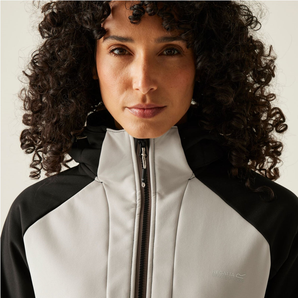 Regatta Softshelljacke Desoto für Damen mit Kapuze