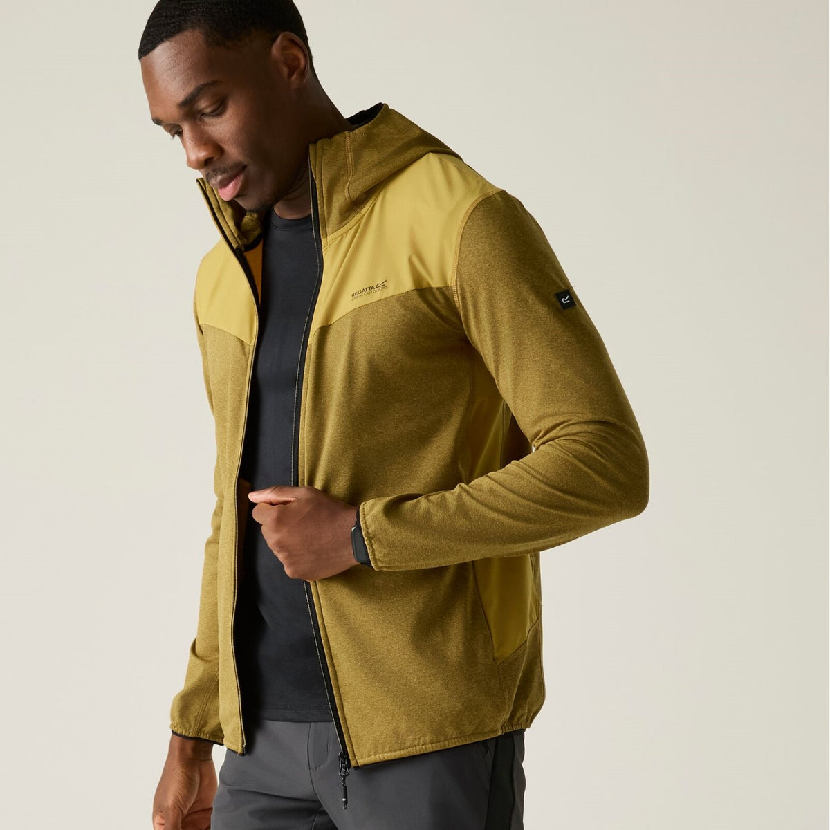 Regatta Powerstretch Midlayer Herren Finchdale