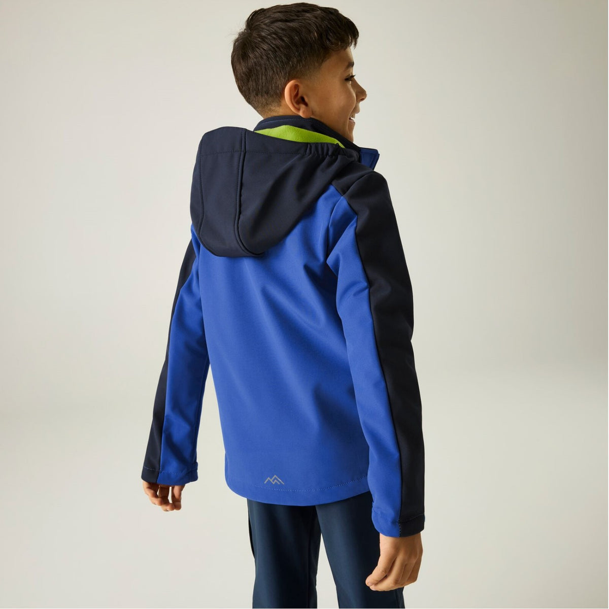 Regatta Softshelljacke Kinder mit Kapuze