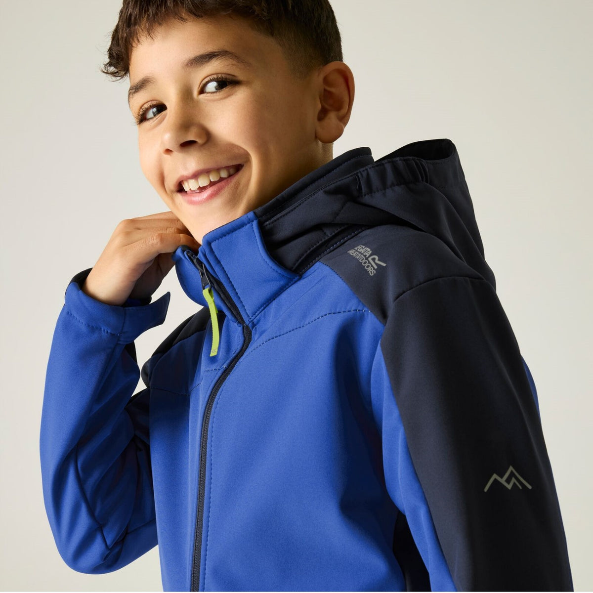 Regatta Softshelljacke Kinder mit Kapuze