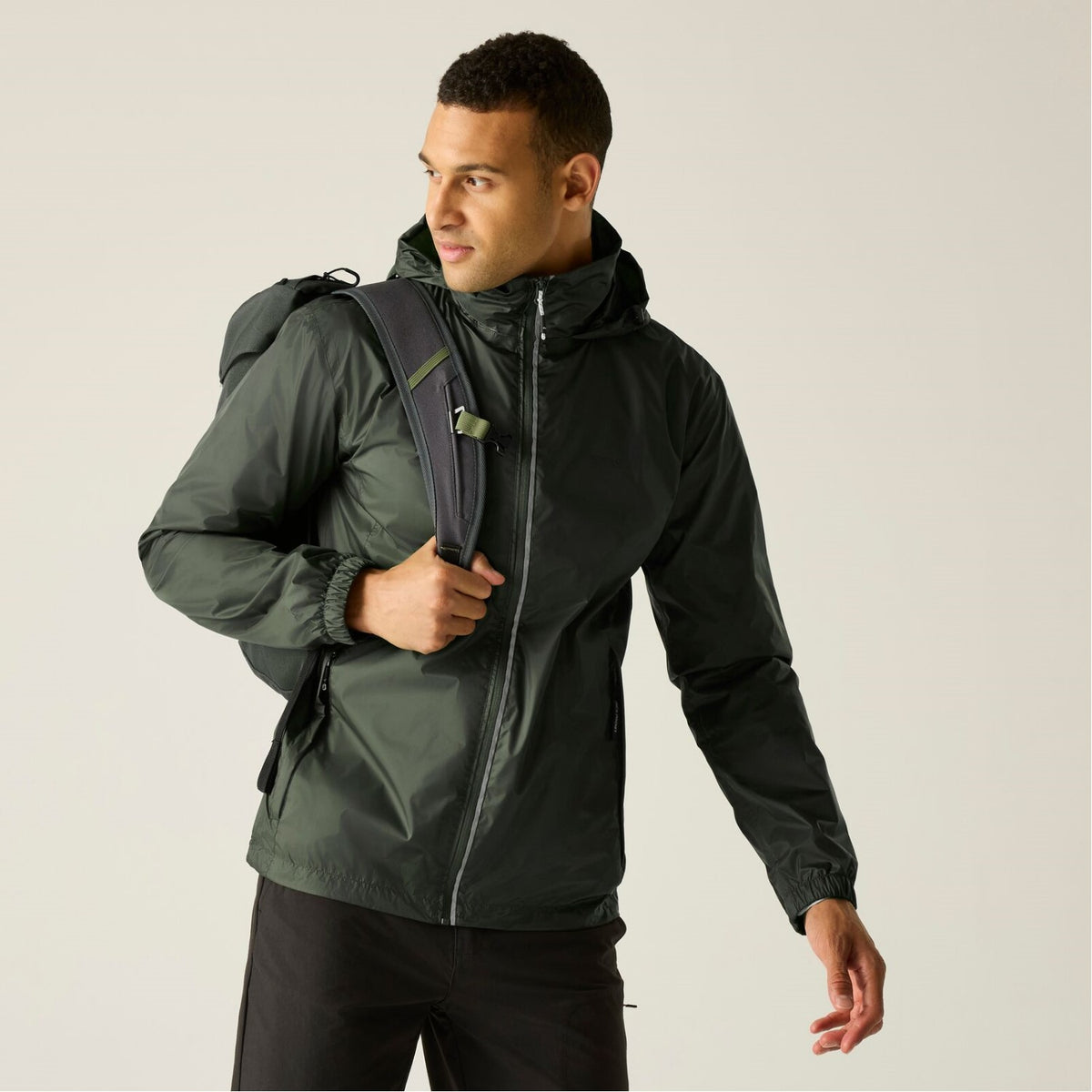 Regatta Regenjacke für Herren wasserdicht mit verschweißten Nähten