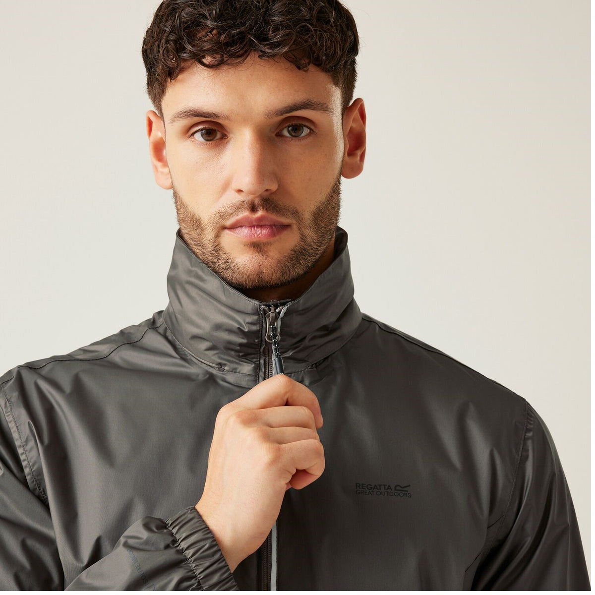 Regatta Regenjacke für Herren wasserdicht mit verschweißten Nähten