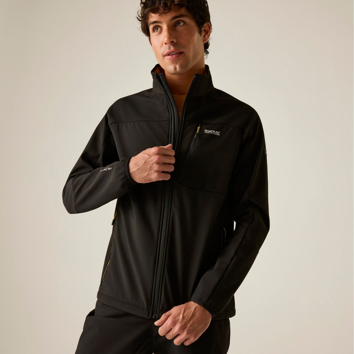 Regatta Softshelljacke Herren Wind- und wasserabweisend Moutdale