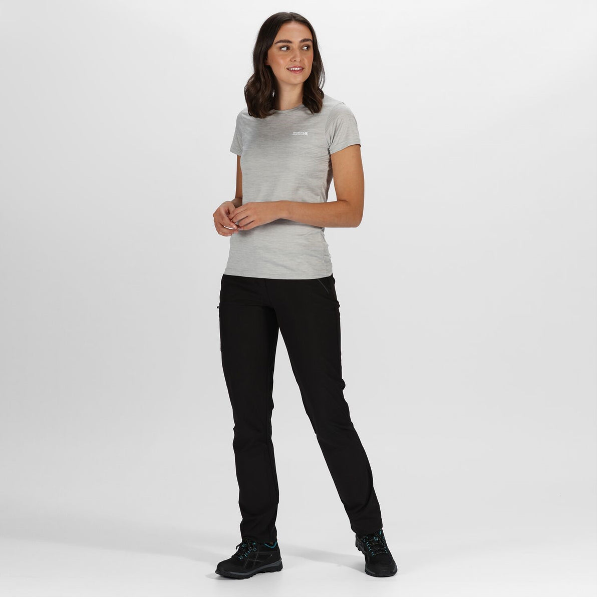 Regatta Xert Stretch Damen Outdoorhose mit Gürtel in Kurzgröße
