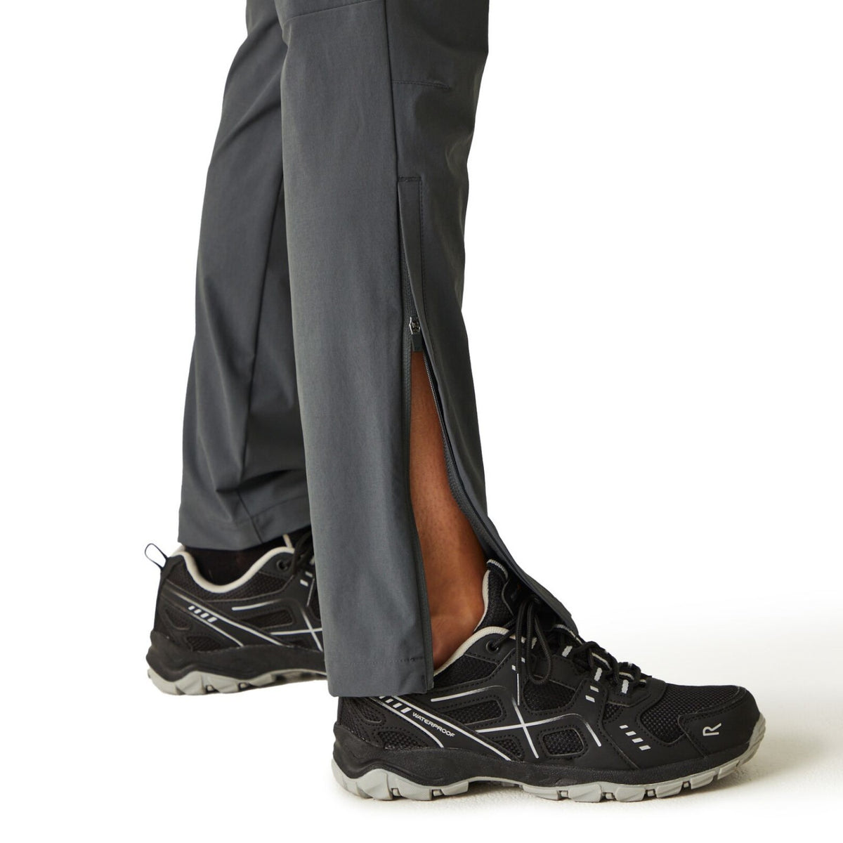 Regatta Mountain Zip Off Pant / Wanderhose Damen in Kurzgröße