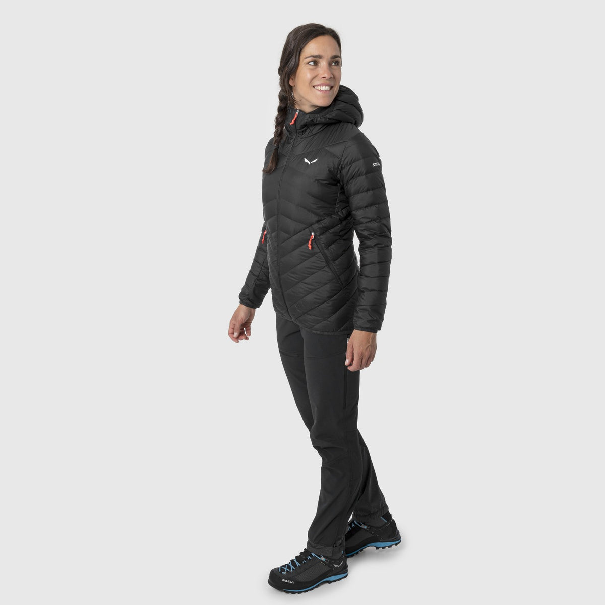 Salewa Daunenjacke für Damen sehr leicht mit Kapuze