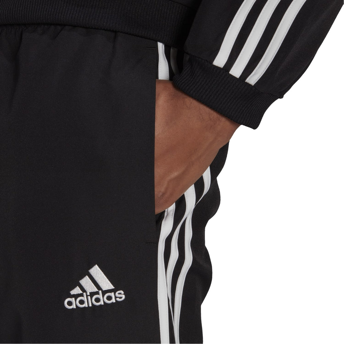 adidas Trainingsanzug Woven Männer 3 Streifen schwarz