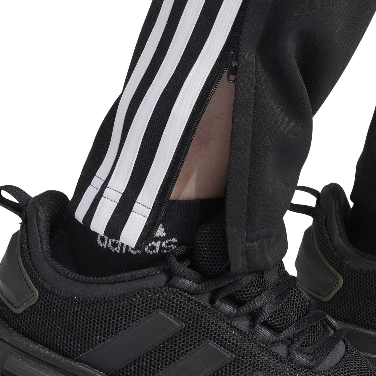 adidas Trainingshose Damen im 3 Streifen Design