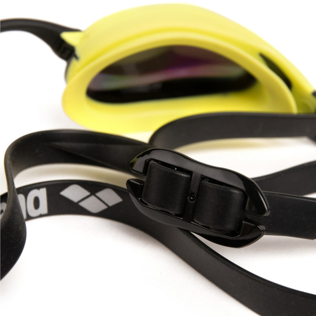 arena Cobra Core Swipe Erwachsenen Schwimmbrille FINA-geprüft